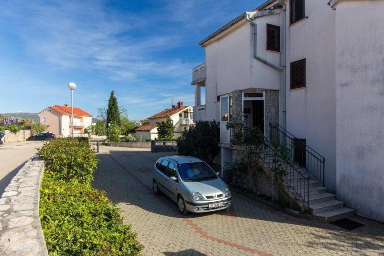 Apartments And Rooms With Parking Space Krk - 5294 Krk Town Exterior foto