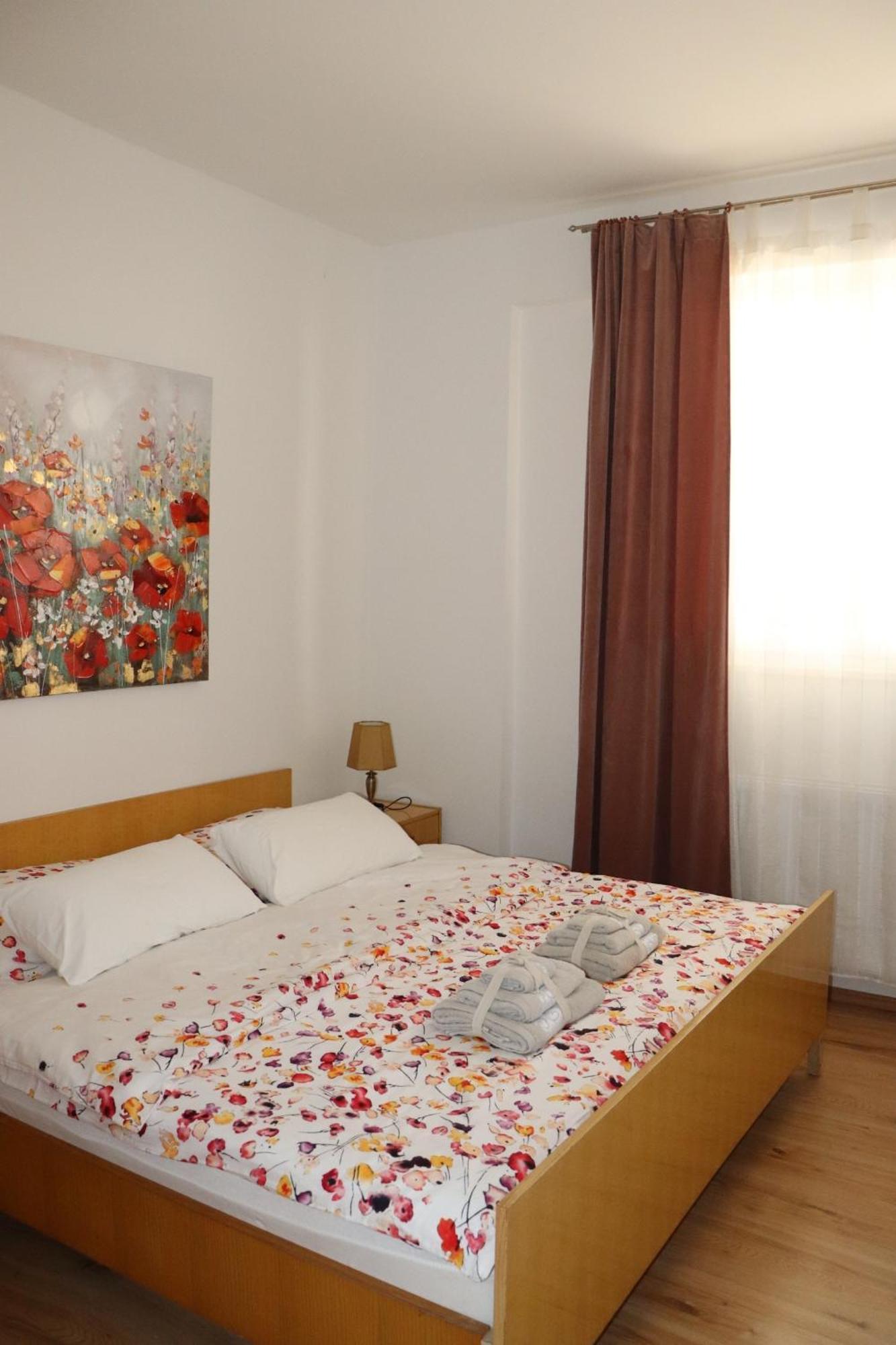 Apartments And Rooms With Parking Space Krk - 5294 Krk Town Exterior foto