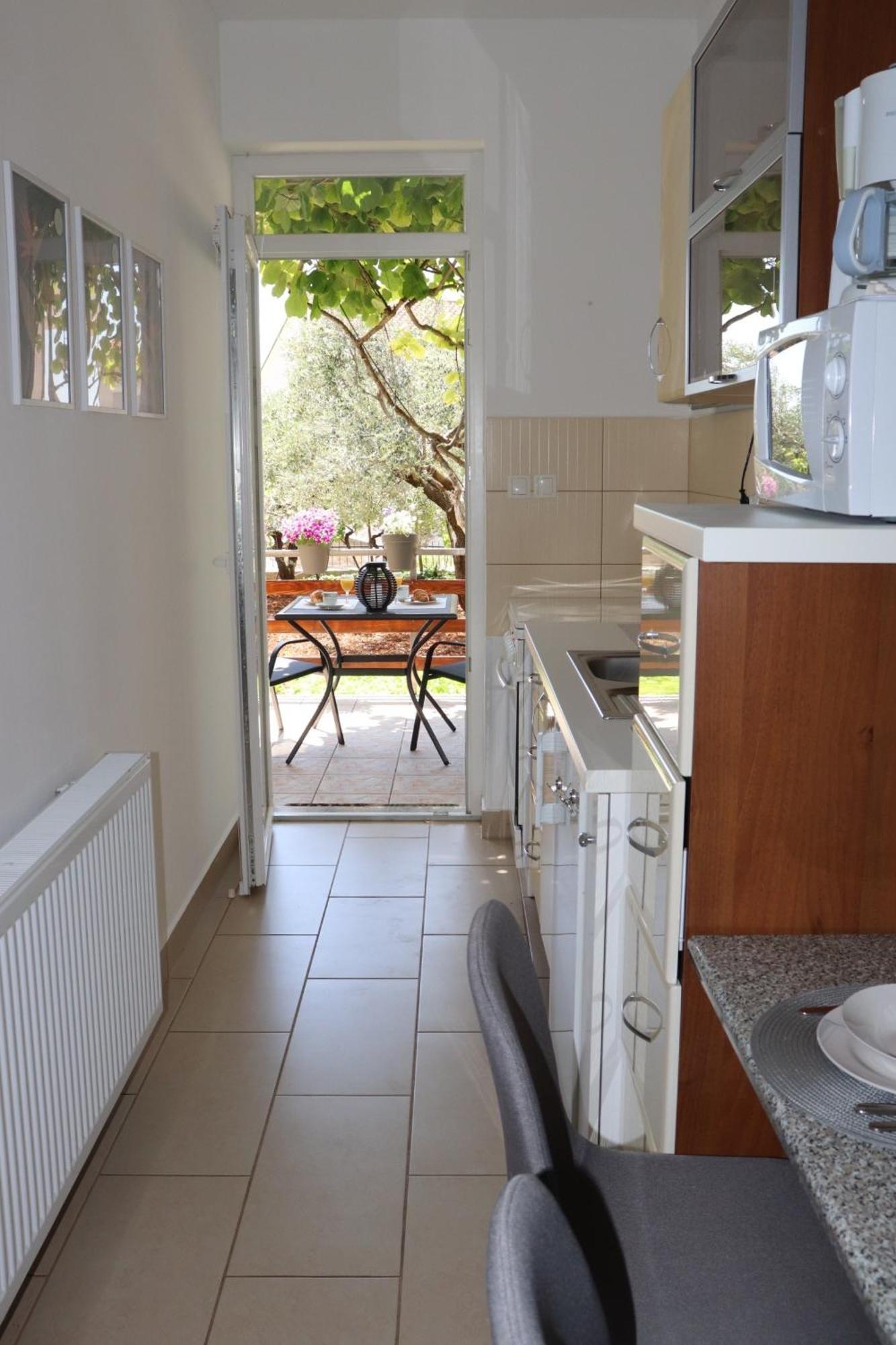 Apartments And Rooms With Parking Space Krk - 5294 Krk Town Quarto foto